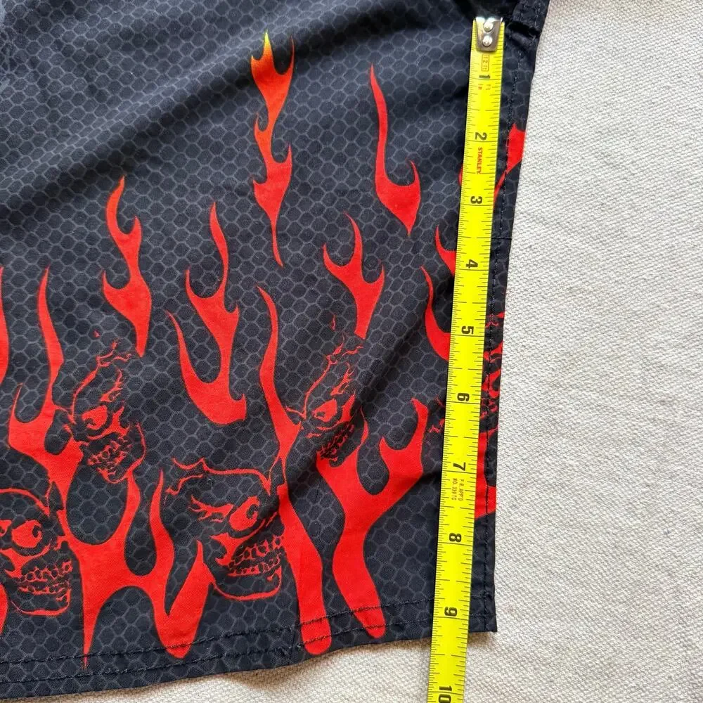 Vintage Y2K Board Shorts Men's 34 Flaming Skulls Skater Grunge Steve & Barry's